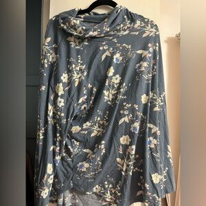 LuLaRoe Floral Long Sleeve Top - Blue and Cream